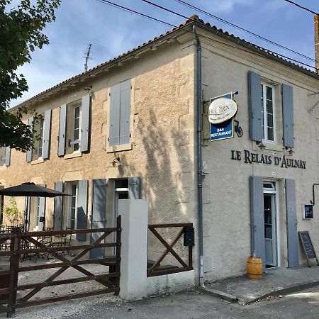 Bed and Breakfast Le Relais D'Aulnay Aulnay  Exteriér fotografie